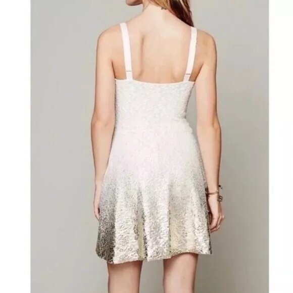 FREE‎ PEOPLE Cream Metallic Ombre Sleeveless Short Dress Women's Medium /m2 - Picture 2 of 10